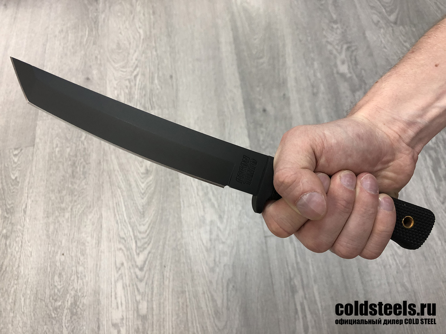 Cold Steel RECON TANTO. Обзор японского меча.